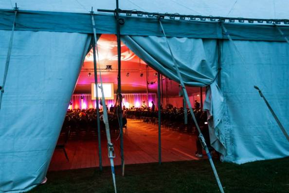 1004501_10201704682887060_1032238607_n